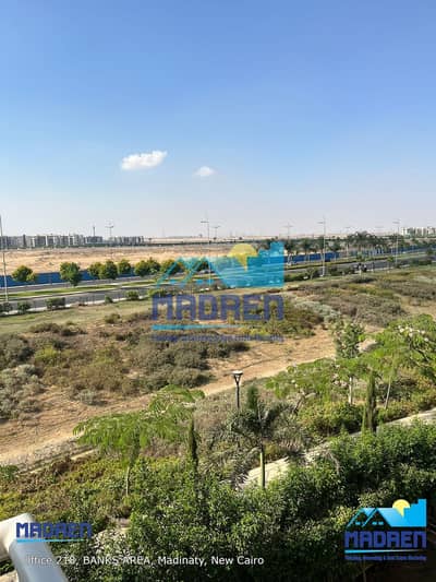 For sale in Madinaty, an apartment of 165m in b12 with a view of the torrent.