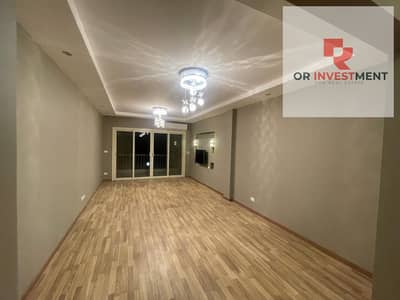 Apartment with kitchen and appliances for rent in The Address _ el  Sheikh Zayed