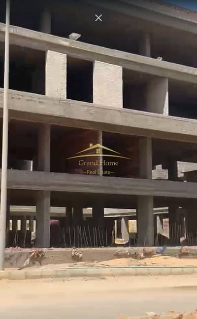 Fully finished 50 sqm administrative office with a direct plaza view in the Northern Expansions, located on the second row from Gamal Abdel Nasser Axi
