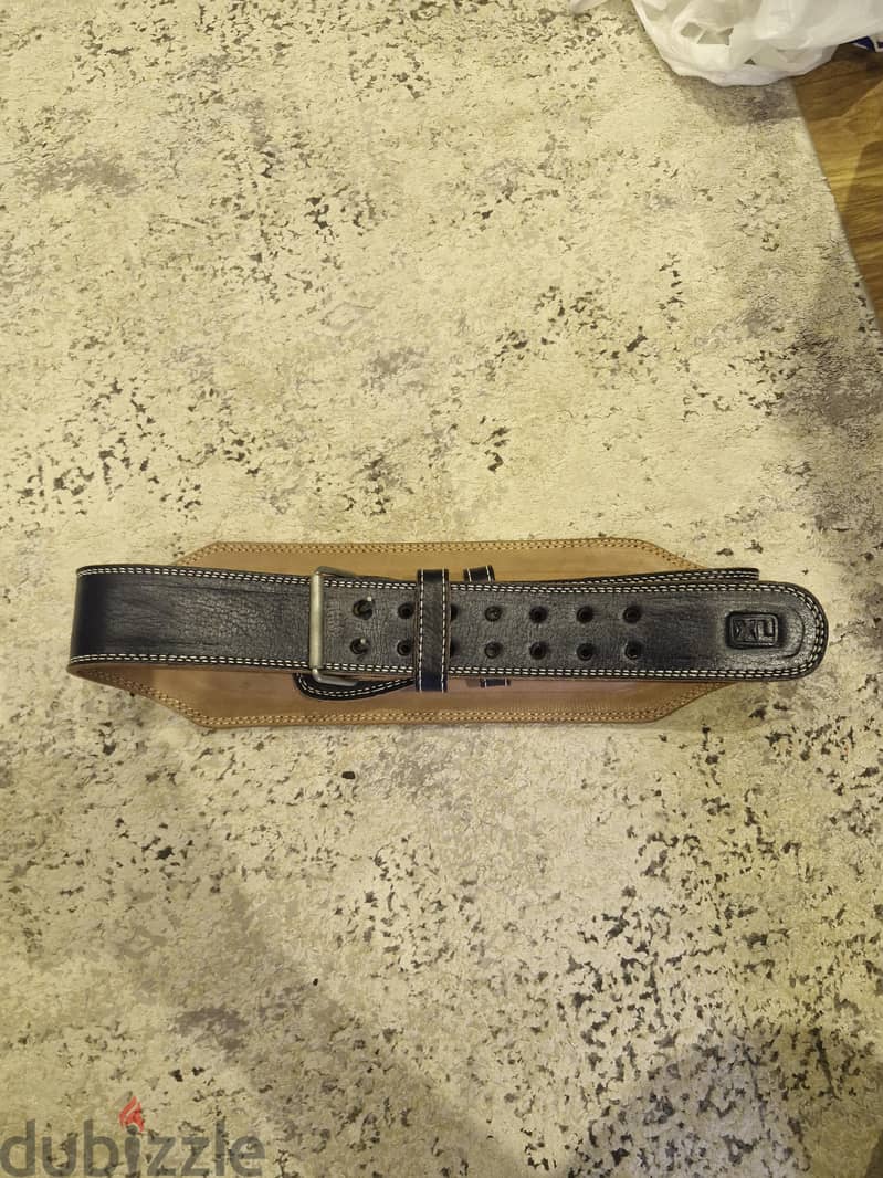 weight lifting belt 1