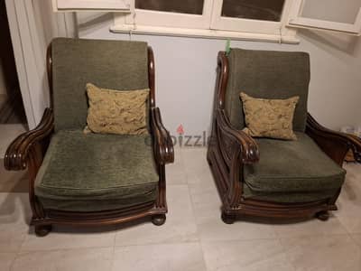 انتريه خشب زان تنجيد قماش مارديني بحاله جيده(قابل للتفاوض البسيط)