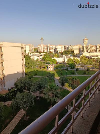 My city apartment 103m for rent in b6 directly in front of services My city apartment 103m for rent in b6 directly in front of services