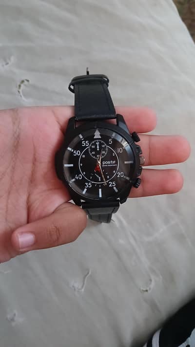 casual hand watch