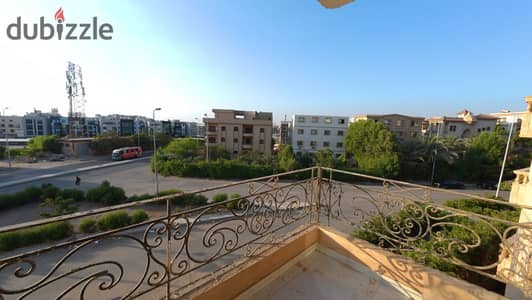 Apartment 250m ultra super lux first occupancy garden view near Central First Gathering