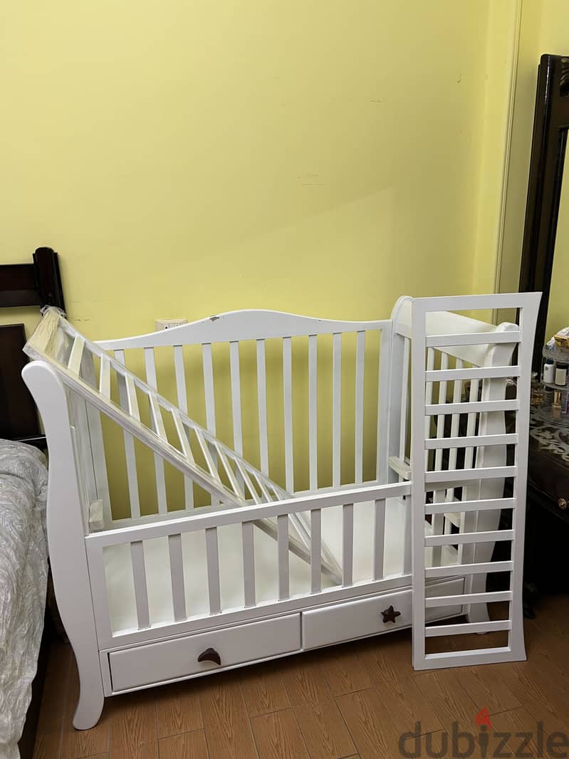 Baby bed custom made 1