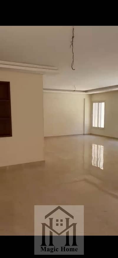 The beauty you truly need to see for yourself. . A residential unit with the specifications of a miniature palace