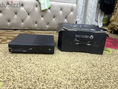 Xbox one 800gb used for one time