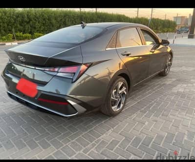 للايجار الشهري والاسبوعي  الينترا cn7 2025 فئة رابعة  خليجي كسر زيرو