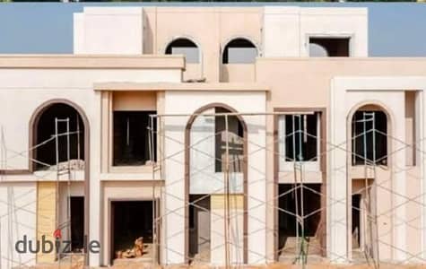 تاون هاوس بإطلالة على المساحات الخضراء داخل كمبوند ايفر بالقرب من زيد ايست