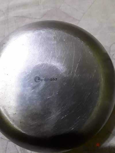 وعاء استانلس