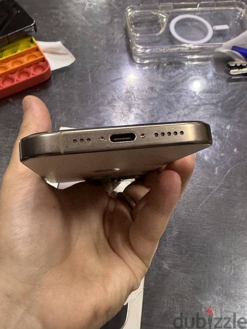 IPhone 16 pro 7