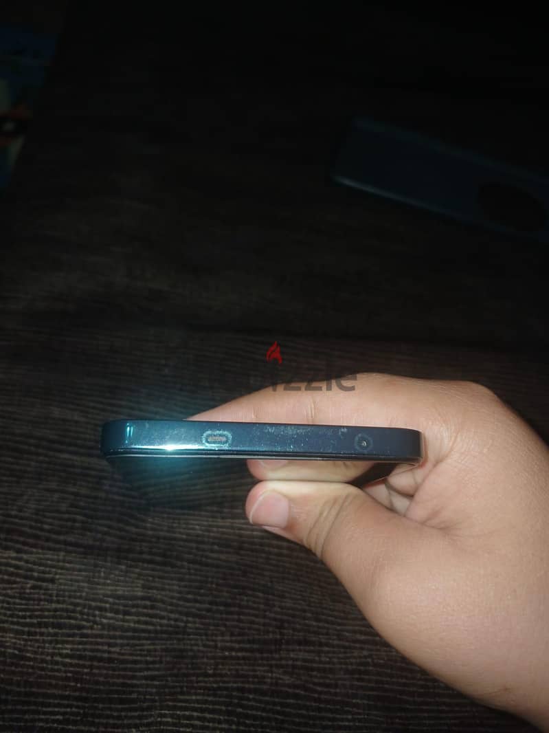 OPPO Reno12 F 6