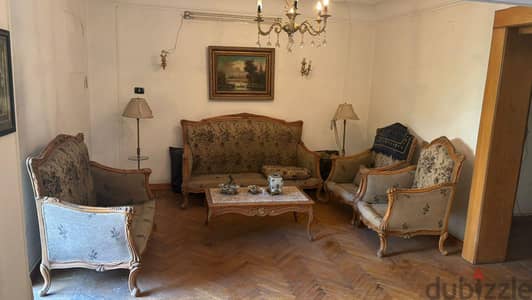 اثاث مستعمل اسباني