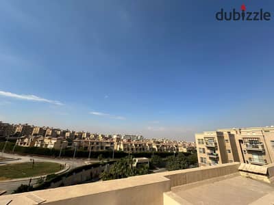 4-bedroom penthouse with kitchen appliances and air conditioning, open view in Katameya Plaza Sodic