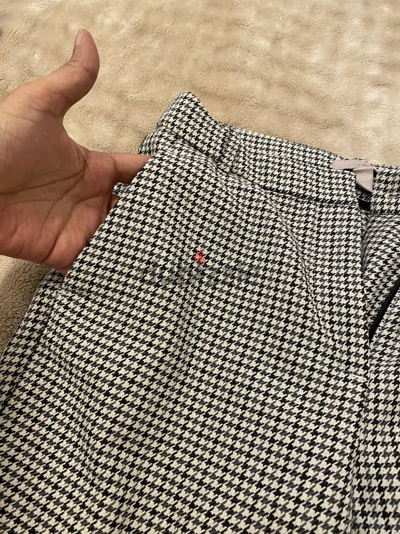 Zara, H&M, Poetry 14