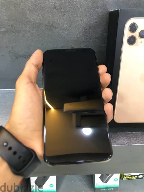 iphone 11 pro max 2
