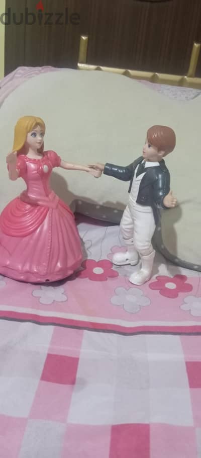 لعبه الاميره والامير بحاله ممتازه