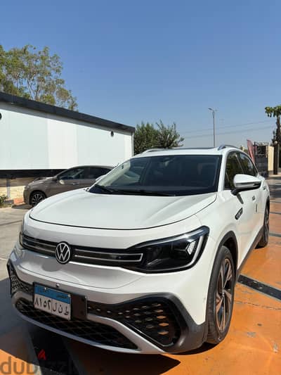 Volkswagen ID6 2022