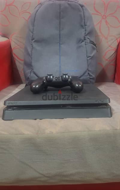 Playstation 4 slim
