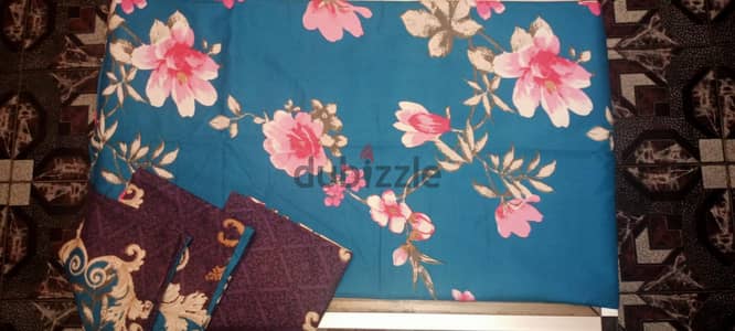 ملاية. سرير كينج سايز لونها حلو اوى وزاهى جديدة
