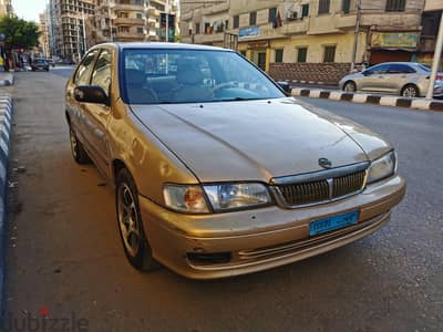 Nissan Sunny 2000