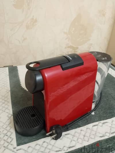 ماكينه قهوة nespresso