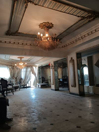 Duplex for sale 500m on Abdel Hamid Badawi Street – open view – 5 rooms – 2 garage – 2 store – registered notary – prime location