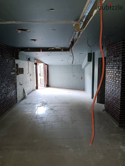 For sale shop on Abdel Hamid Badawi Street, corner of Ammar Ibn Yasser – 140m – registered with the real estate registry and administrative registry – suitable for all activities
