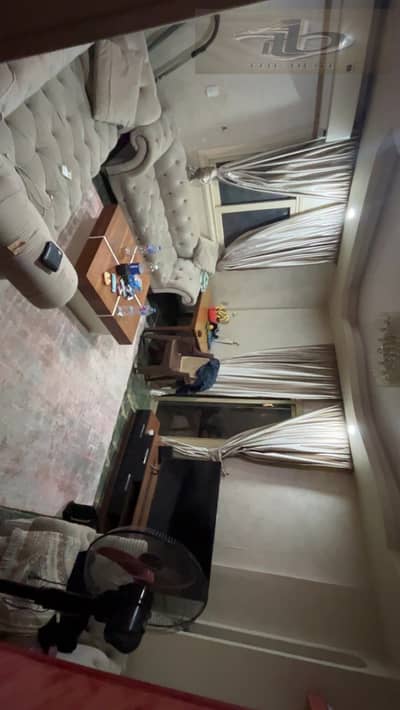 Apartment for sale in Al-Narges Buildings - Fifth Settlement   Prime location near South Teseen Street, in a quiet area with integrated services.   Floor: Ground  Private garden