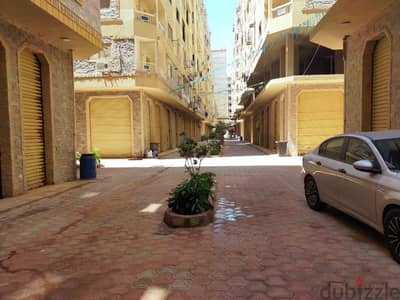 شقة بكومباوند بشارع مدرسة القدس