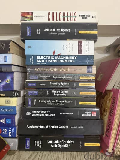 للبيع مكتبة كاملة – هندسة الكمبيوتر وعلوم الحاسب