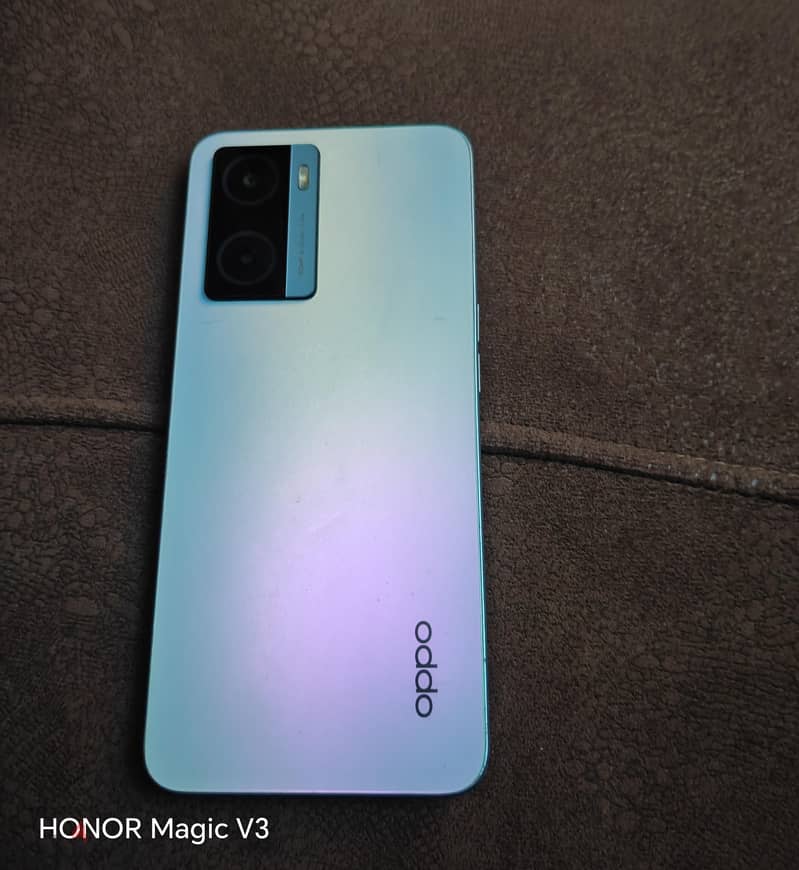 oppo A77 4
