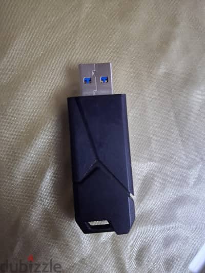 64 gigabyte flash drive