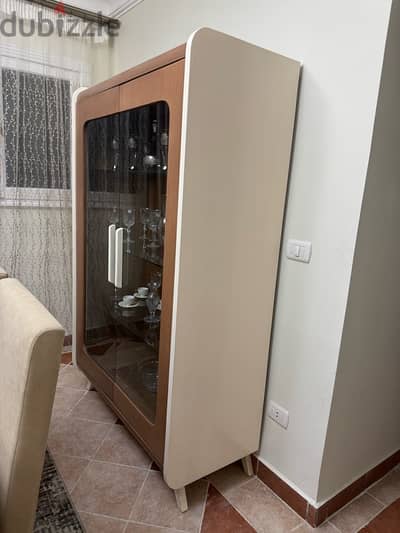 نيش من inhouse بحاله جيده