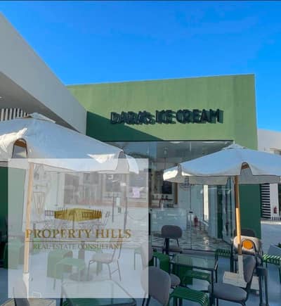 Shop for sale, immediate occupancy, currently rented and operating, generating 300,000 per month, located in the Golden Square area of ​​Fifth Settlement, with the longest payment plan.