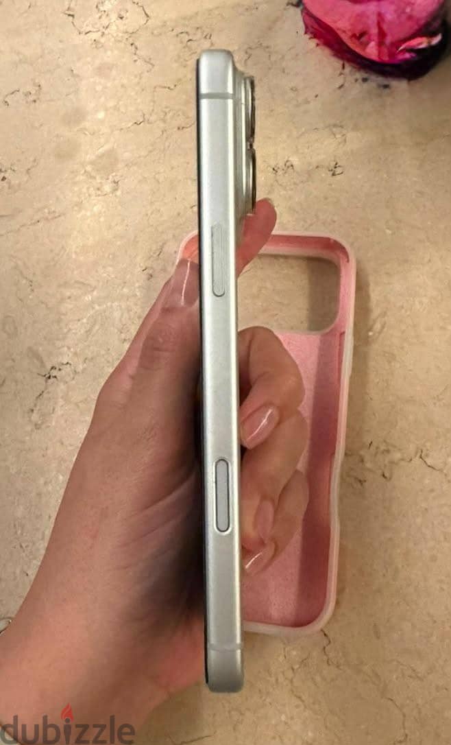 Apple - iPhone 17 Pro Max 2