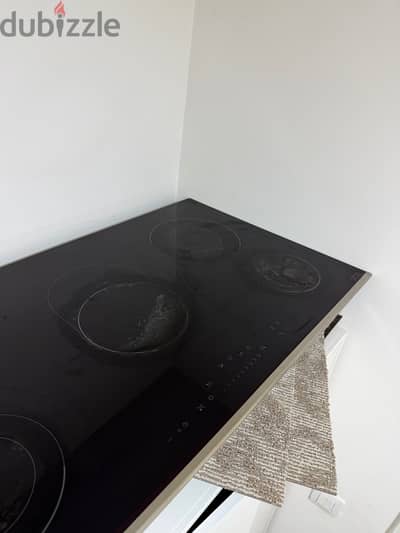 ELBA built-in glass-ceramic electric hob used 3 times literally