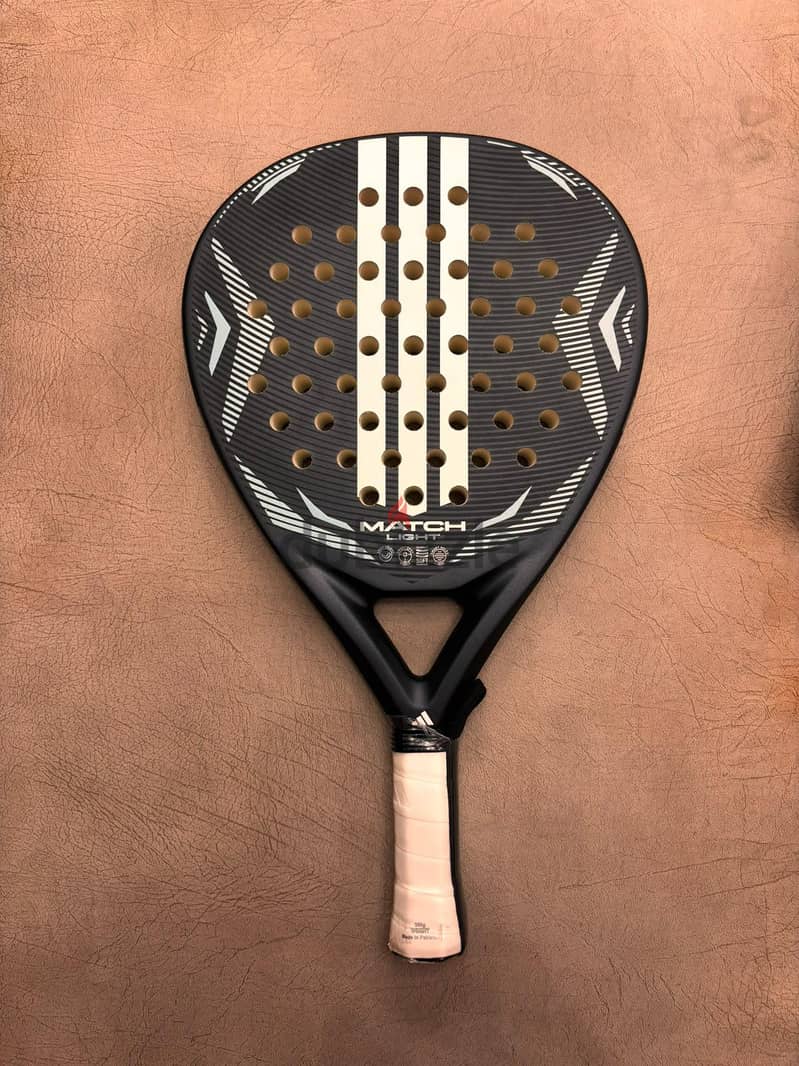 Adidas Match Light 2026 1