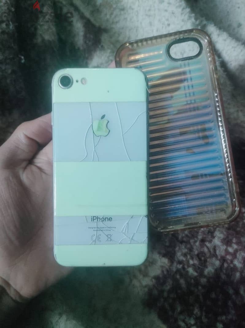 ايفون 8 3