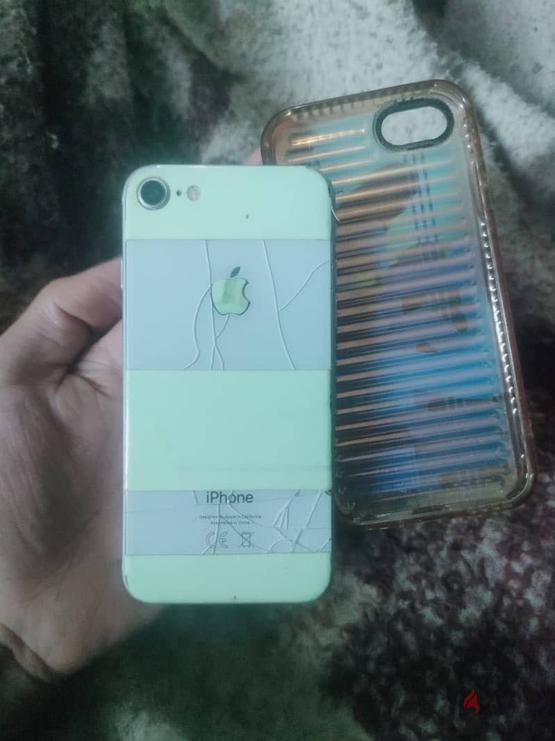 ايفون 8 5