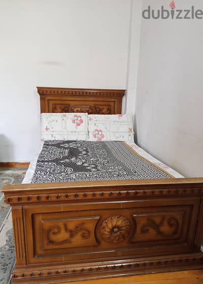 عدد ١ سرير