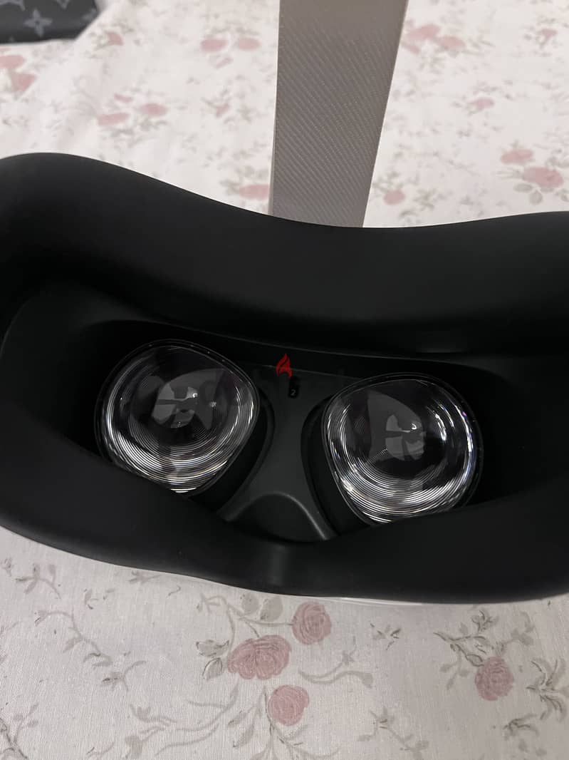 oculus quest 2 for sale 2