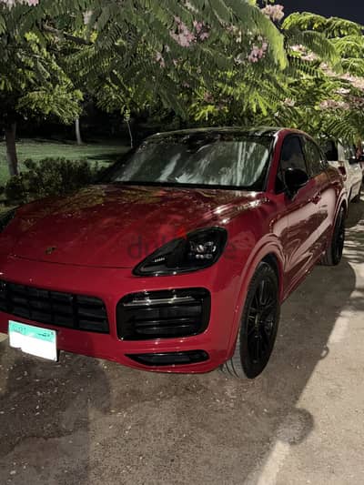 Porsche Cayenne GTS Coupé 2022