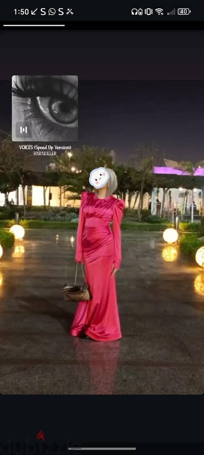 فستان سواريع اتلبس مرة بس ساعتين ومفيش عيوب مقاسو m