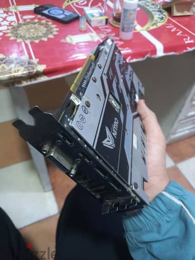 كارت شاشة RX570 8GB استعمال مونتاج فقط بحالة جيدة
