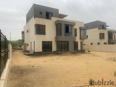 فرصة استثنائية لامتلاك فيلا فاخرة بحصرية في سوديك فيليت Sodic Villette مع بدروم، في موقع متميز داخل الكمبوند، وبأقل سعر متاح في السوق