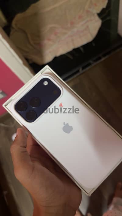Apple - iPhone 17 Pro Max