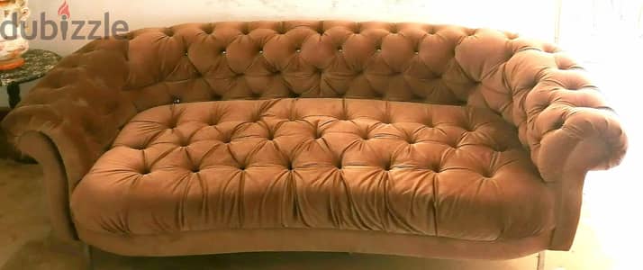 shesterfield England sofa