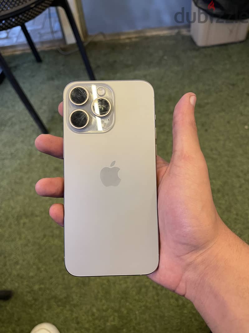 Apple - iPhone 15 Pro Max 1