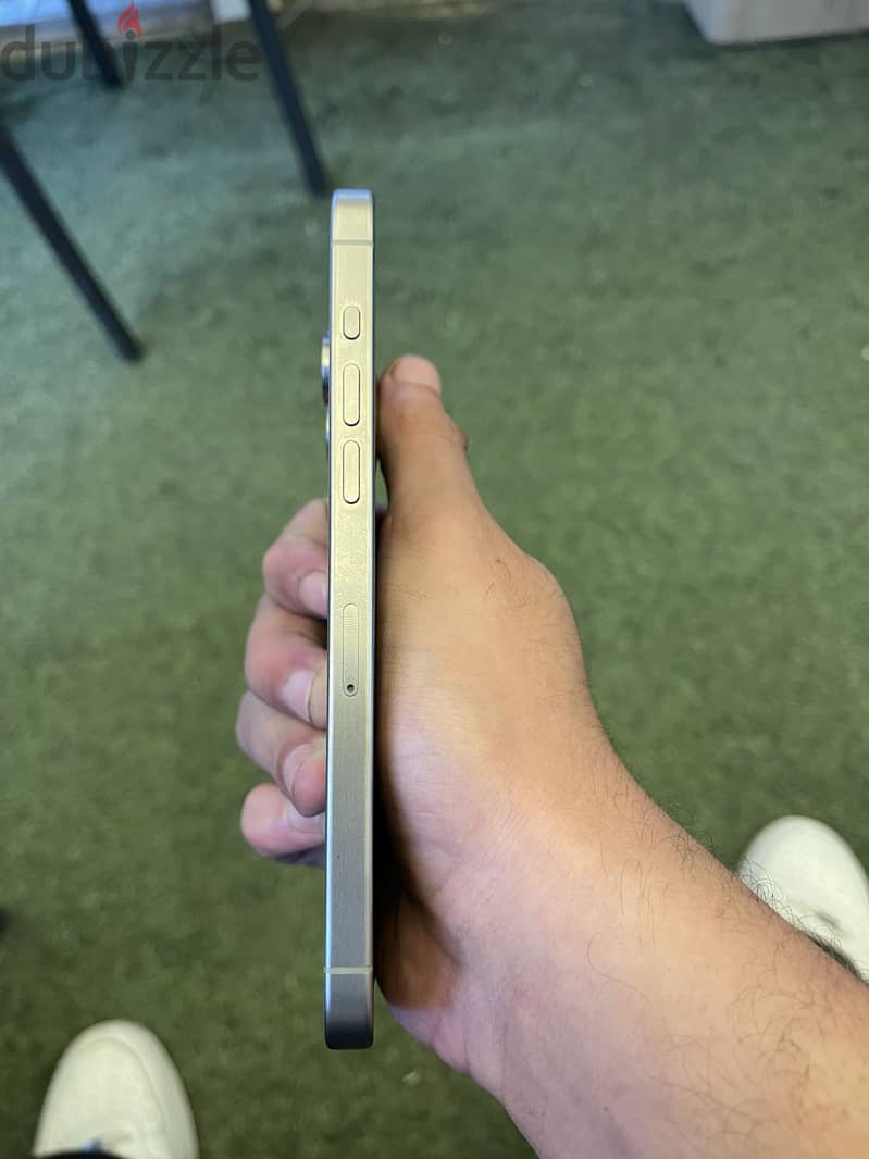 Apple - iPhone 15 Pro Max 2